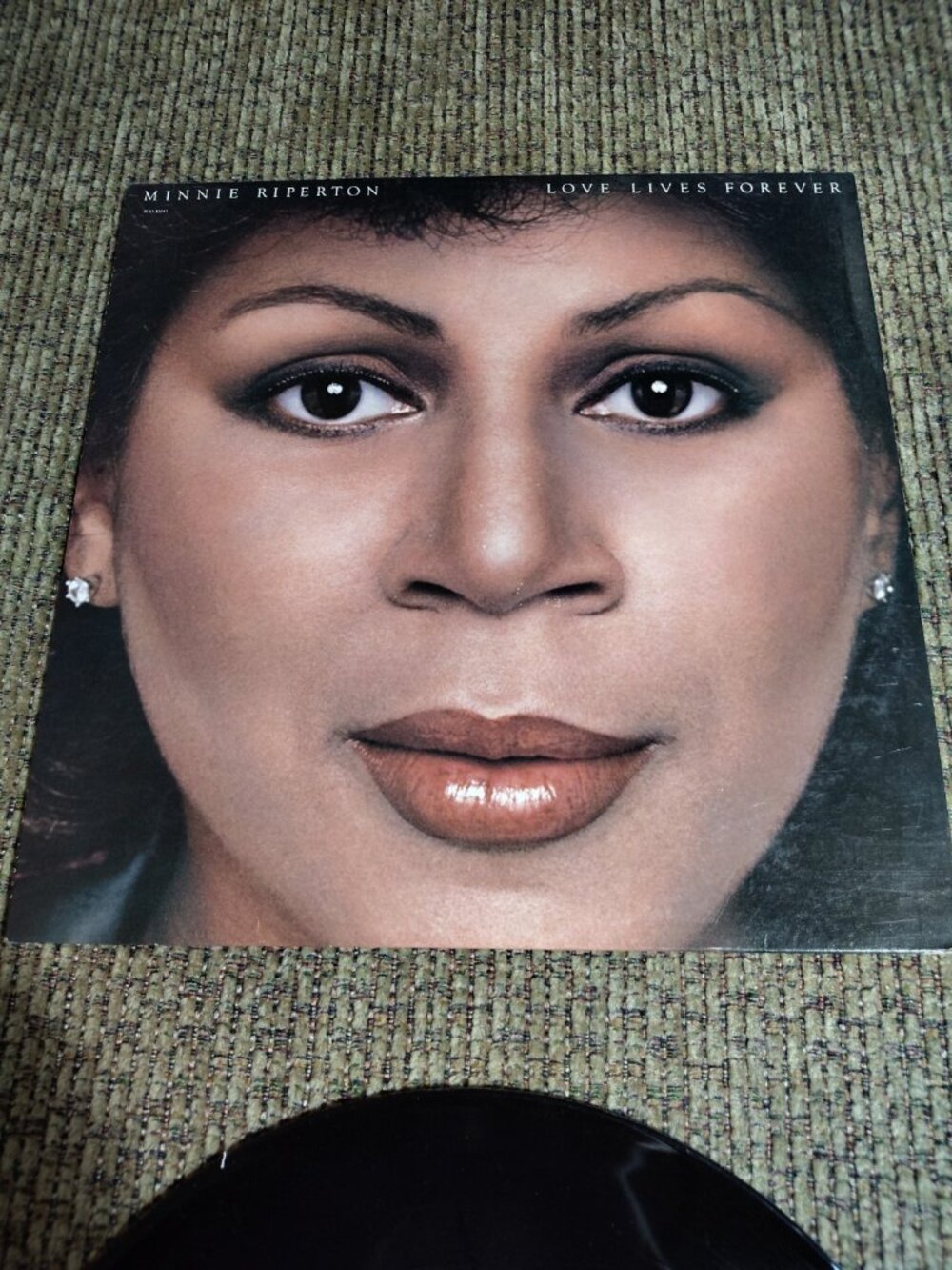 Minnie Riperton Love Lives Forever Vinyl LP 1980 Capitol Record SOO-12097